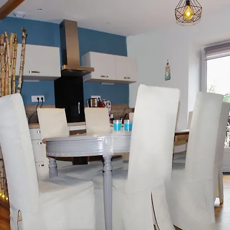 La Cheneviere Alojamento de Acomodação e Pequeno-almoço 3*