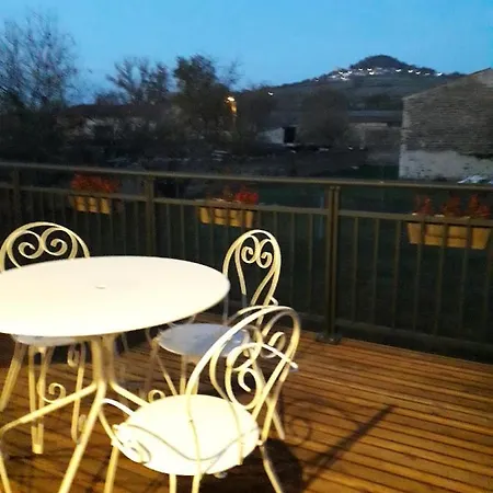 La Cheneviere Oda ve Kahvaltı 3*