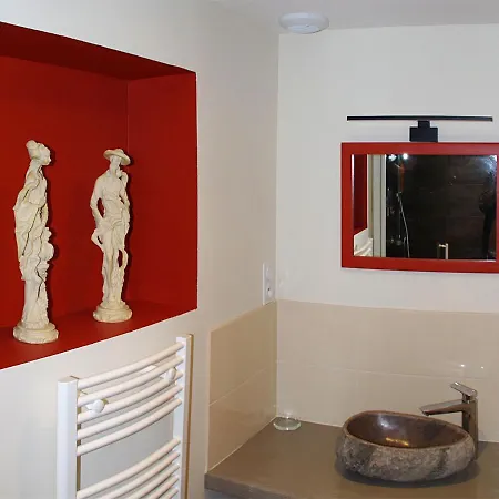 Alojamento de Acomodação e Pequeno-almoço La Cheneviere