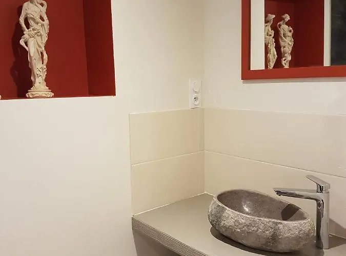 La Cheneviere Saint-Remy-de-Chargnat